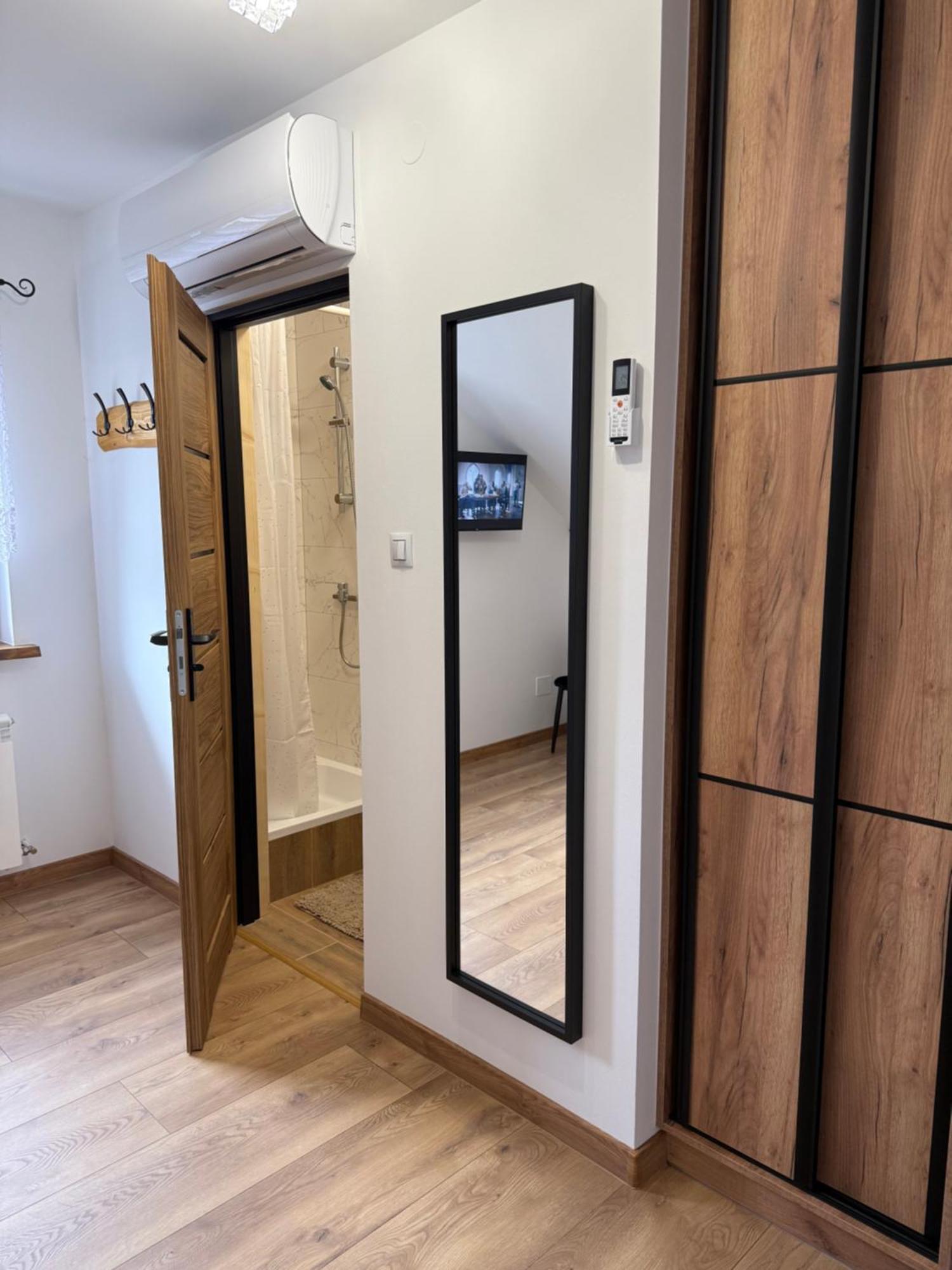 Apartament Z Tarasem I Pokoje Klimatyzowane -Drozdowka Solina Солина Екстериор снимка